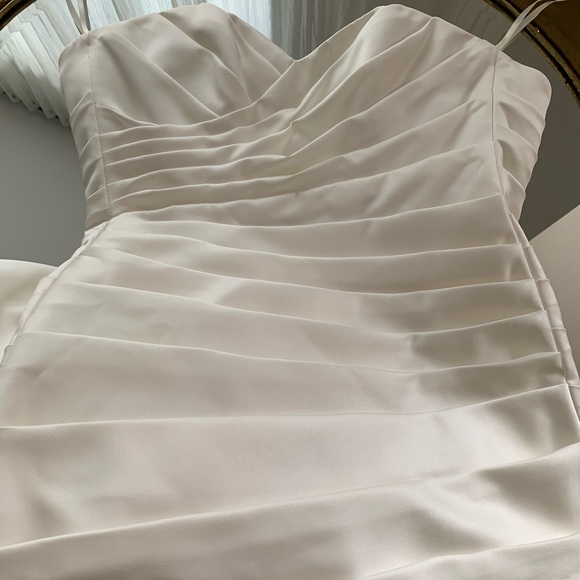 Mikaella Wedding Dress - Picture 2 of 5